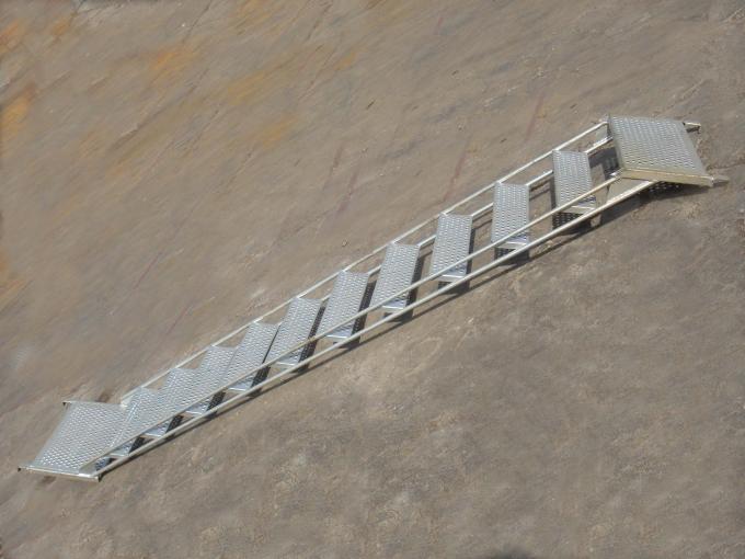 Προ - γαλβανισμένη σκάλα υλικών σκαλωσιάς, σύστημα υλικών σκαλωσιάς σκαλοπατιών 37kg 3.05*2m
